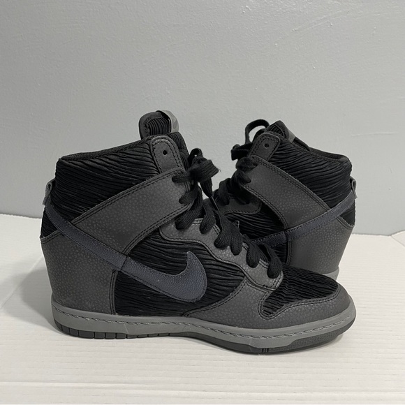 Size 8.5 Women’s - Nike Dunk Sky High Black Metallic Hidden wedge  Hematite W - Picture 7 of 14